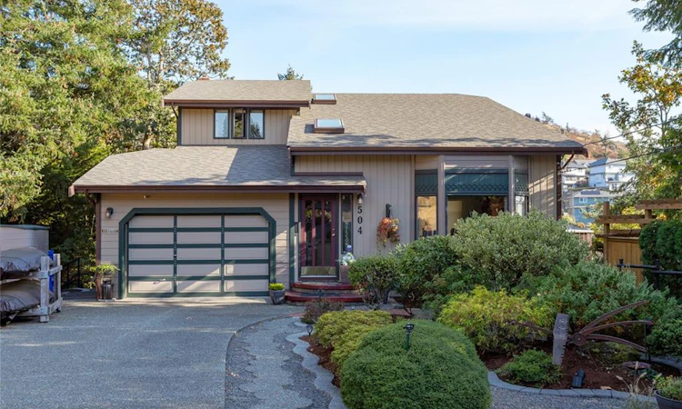 504 Langvista Drive