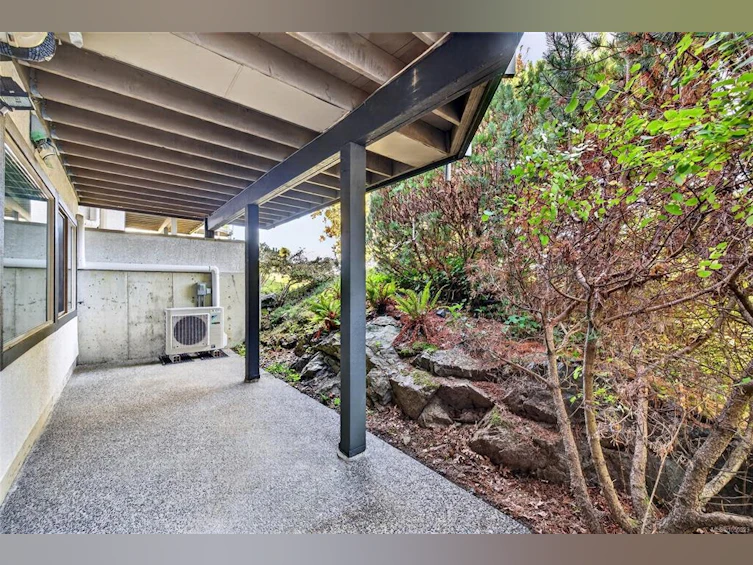 23-4360 Emily Carr Drive, Saanich, BC, V8X 4Y4 - 32