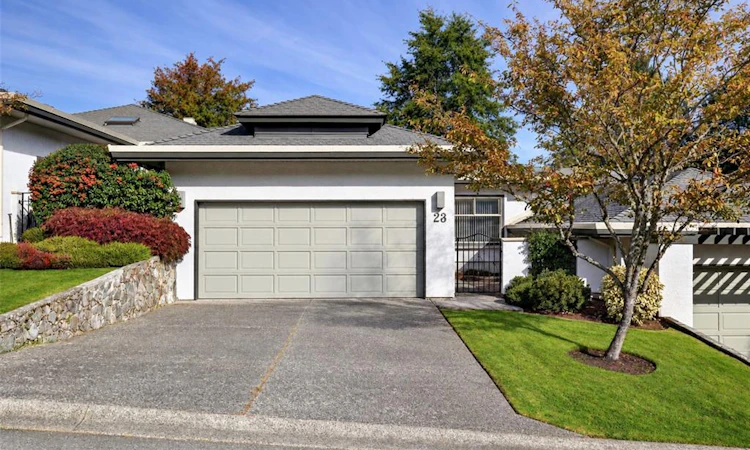 23-4360 Emily Carr Drive