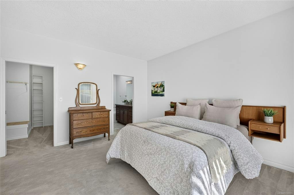 23-4360 Emily Carr Drive, Saanich, BC, V8X 4Y4 - 22