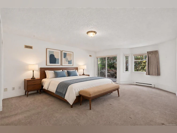 23-4360 Emily Carr Drive, Saanich, BC, V8X 4Y4 - 31