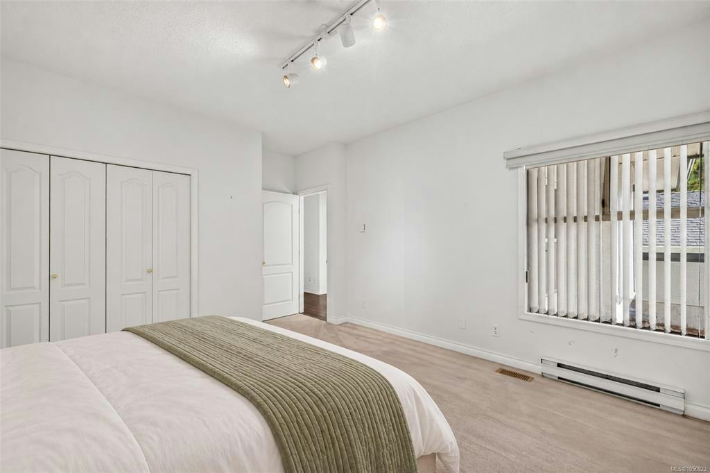 23-4360 Emily Carr Drive, Saanich, BC, V8X 4Y4 - 26