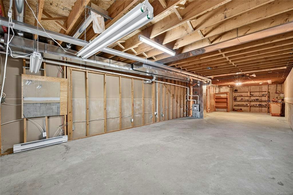 23-4360 Emily Carr Drive, Saanich, BC, V8X 4Y4 - 36