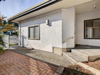 23-4360 Emily Carr Drive - 3