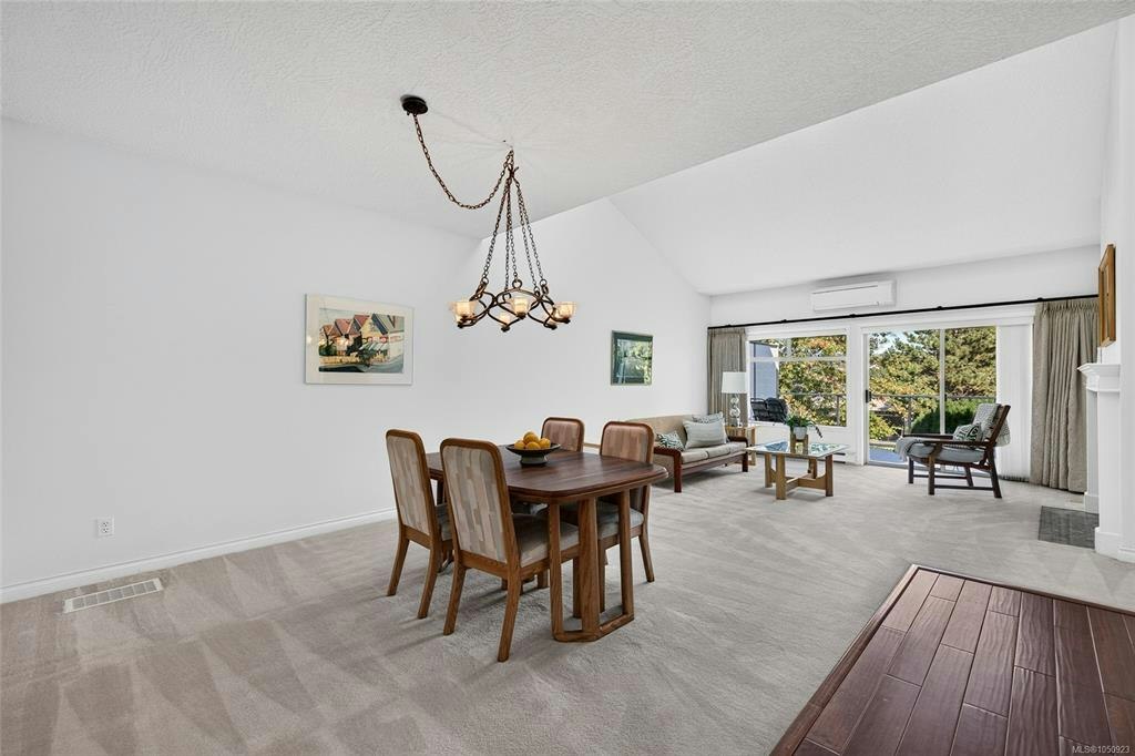 23-4360 Emily Carr Drive - 4