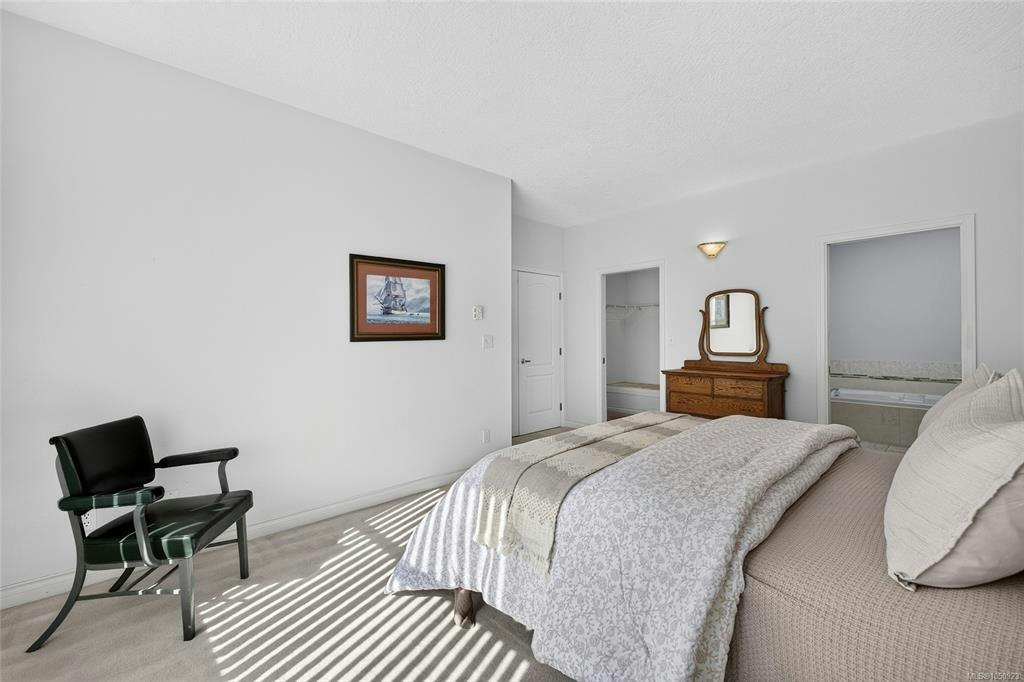 23-4360 Emily Carr Drive, Saanich, BC, V8X 4Y4 - 21