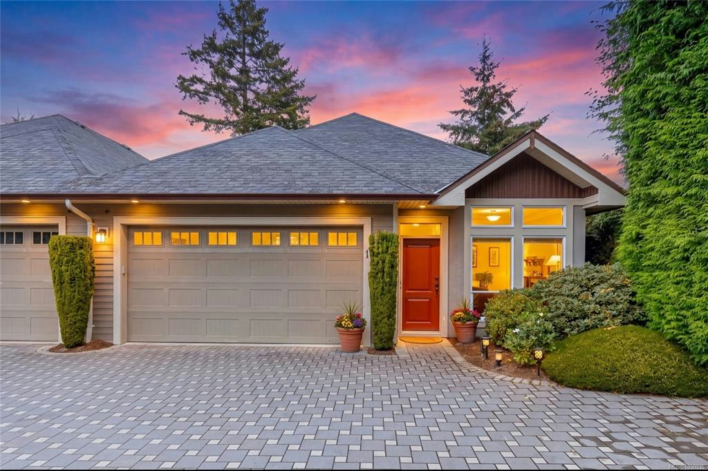 1-551 Bezanton Way, Colwood, BC, V9C 0C5
