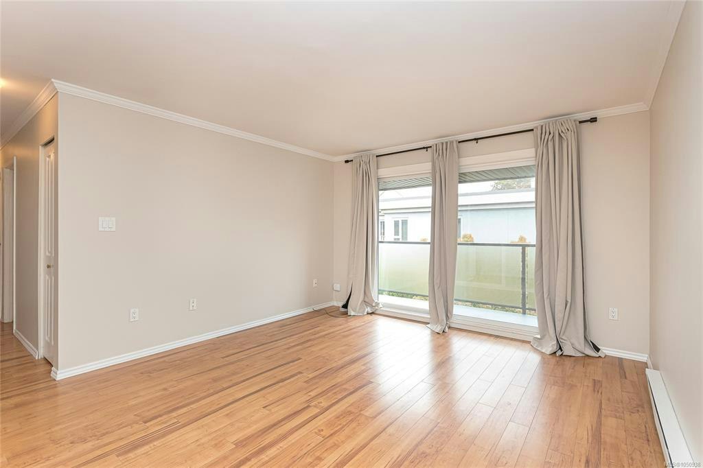 403-1342 Hillside Avenue, Victoria, BC, V8T 2B4 - 10