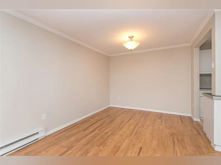 403-1342 Hillside Avenue, Victoria, BC, V8T 2B4 - 12
