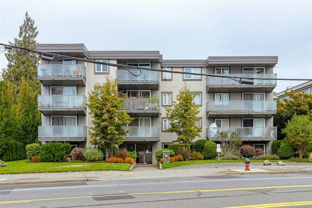 403-1342 Hillside Avenue - 2