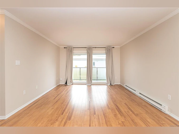 403-1342 Hillside Avenue, Victoria, BC, V8T 2B4 - 9