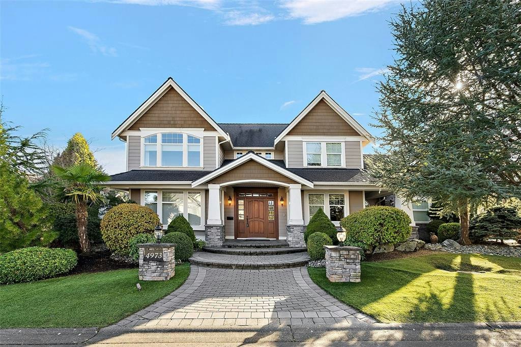 4973 La Quinta Place, Saanich, BC, V8Y 3G9