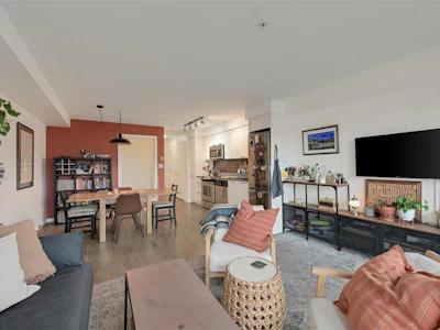 416-528 Pandora Avenue - 3