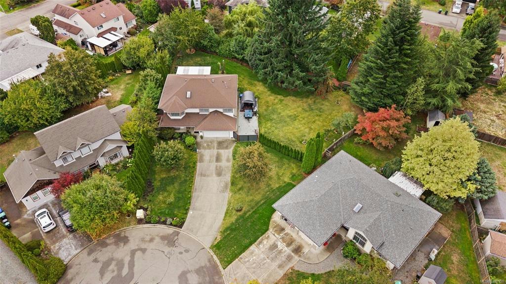 1557 Flicker Place, Courtenay, BC, V9N 8M6 - 51
