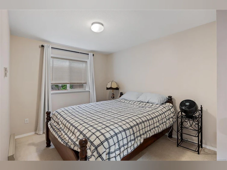 1557 Flicker Place, Courtenay, BC, V9N 8M6 - 35