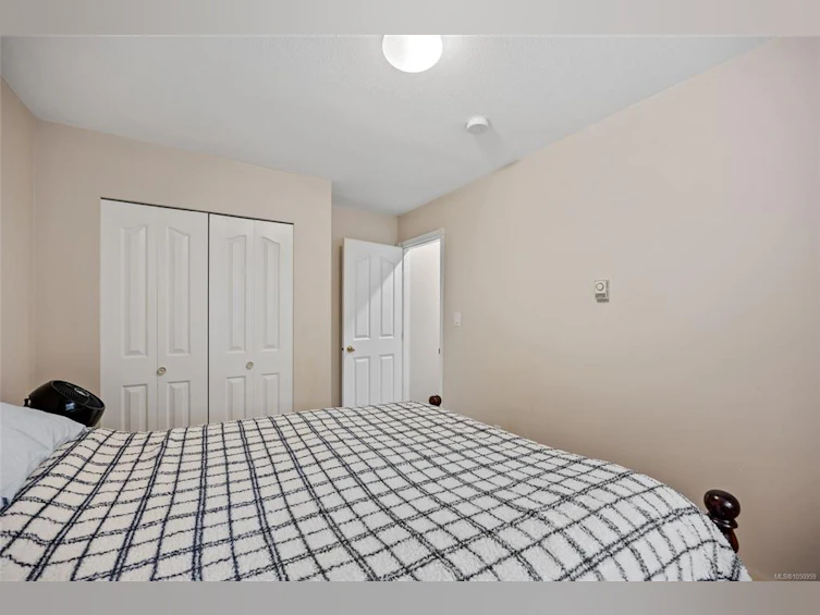 1557 Flicker Place, Courtenay, BC, V9N 8M6 - 36