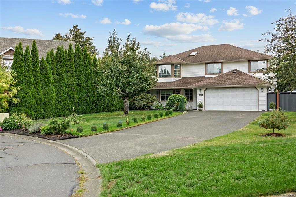 1557 Flicker Place, Courtenay, BC, V9N 8M6 - 2