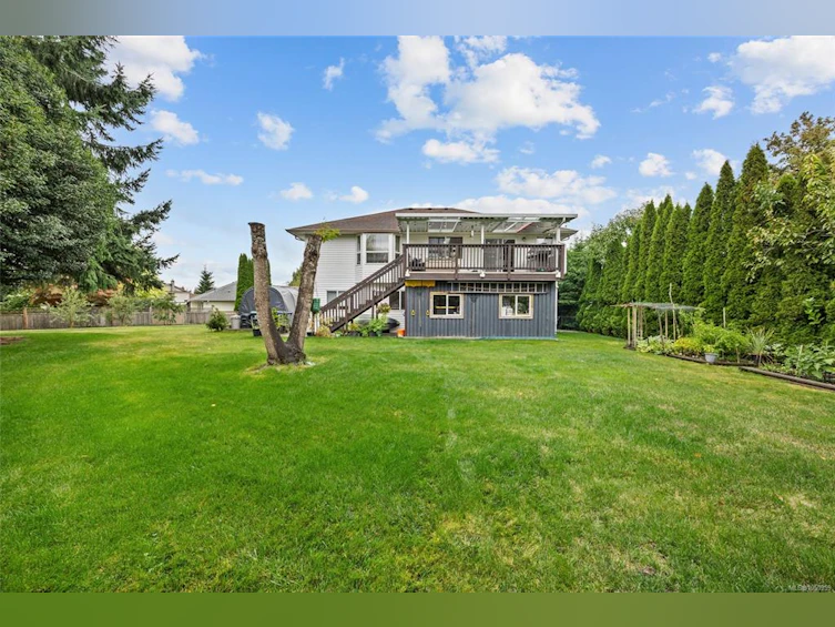 1557 Flicker Place, Courtenay, BC, V9N 8M6 - 40