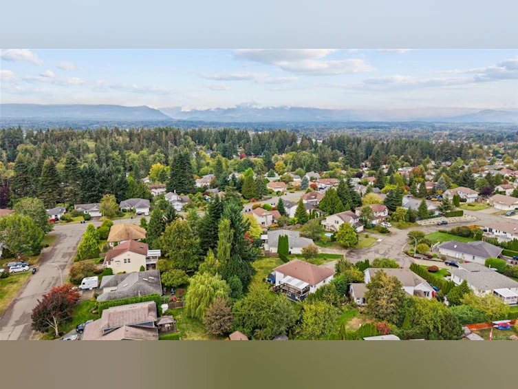 1557 Flicker Place, Courtenay, BC, V9N 8M6 - 54