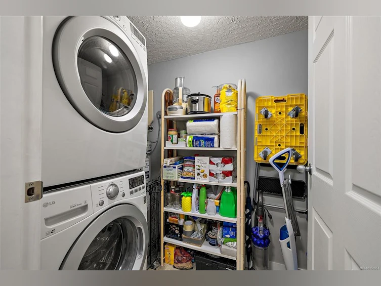 304-535 Manchester Road, Victoria, BC, V8T 5J1 - 19
