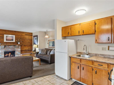 47-1051 Resort Drive - 4