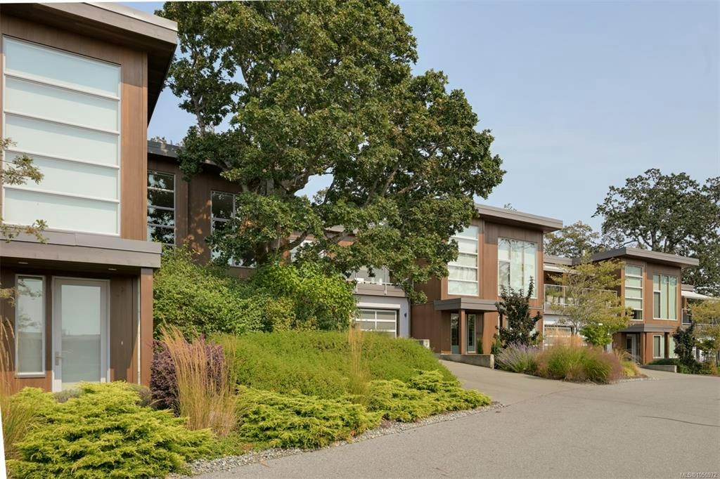 802 Rainbow Ridge Lane, Saanich, BC, V8X 0A6