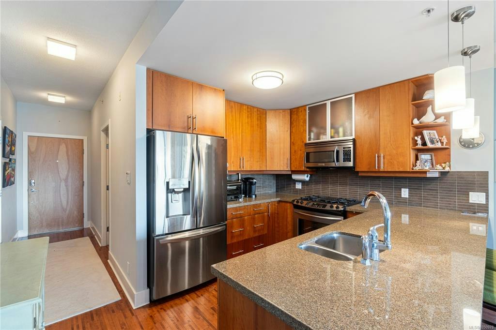 607-194 Beachside Drive - 5