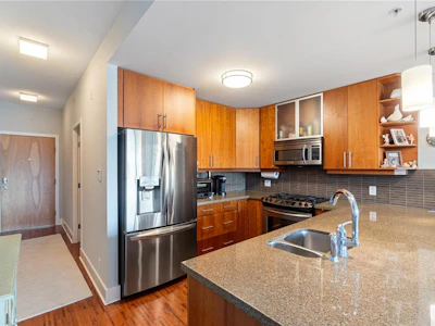 607-194 Beachside Drive - 5