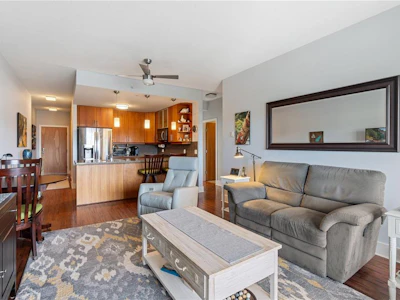 607-194 Beachside Drive - 3
