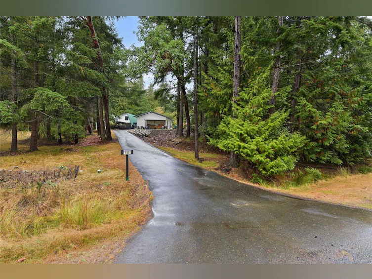 505 Bayview Drive, Mayne Island, BC, V0N 2J1 - 33