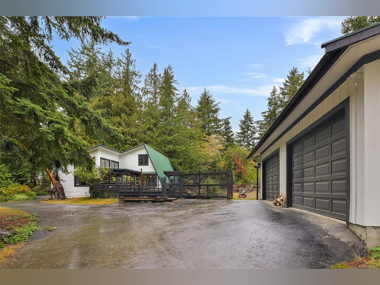 505 Bayview Drive, Mayne Island, BC, V0N 2J1 - 36