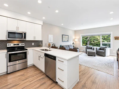 408-280 Island Highway - 3