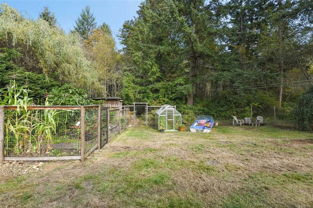 606 Colby Road, Comox, BC, V9M 4H8 - 11