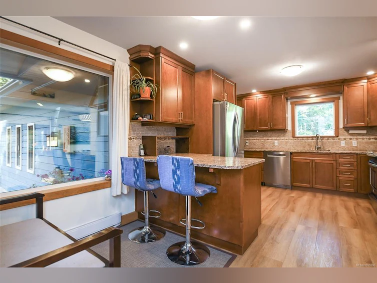 606 Colby Road, Comox, BC, V9M 4H8 - 15