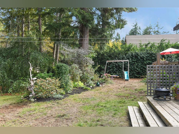 606 Colby Road, Comox, BC, V9M 4H8 - 7