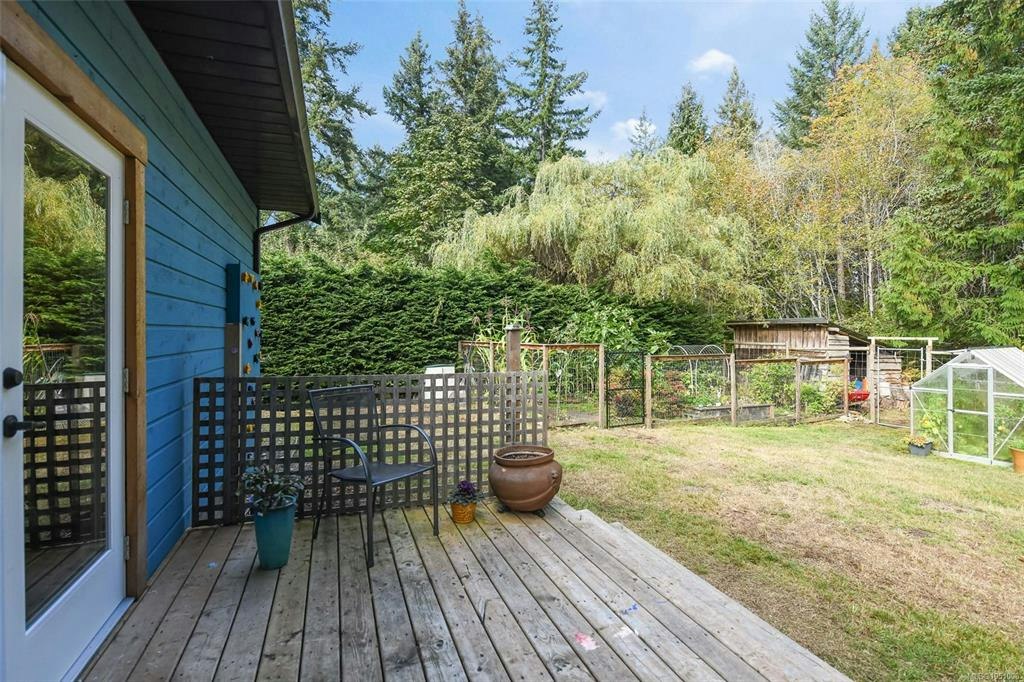 606 Colby Road, Comox, BC, V9M 4H8 - 8