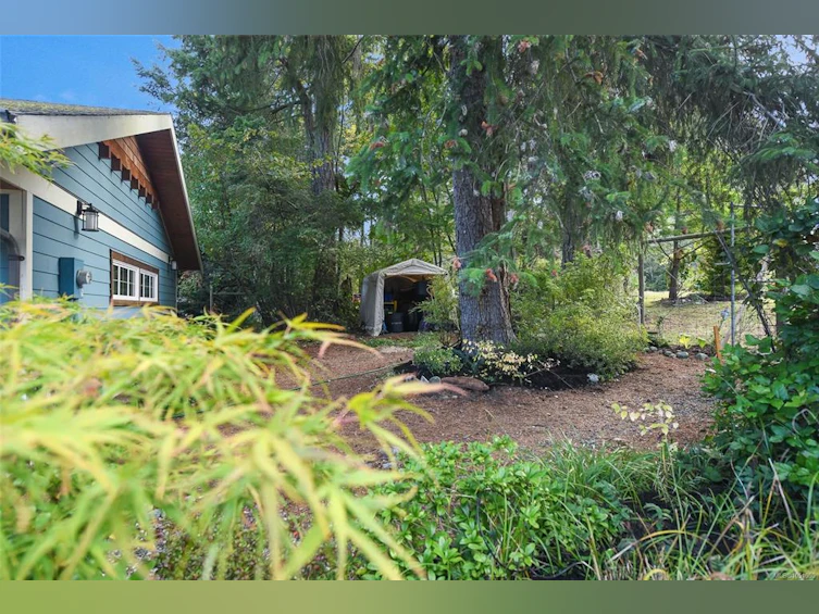 606 Colby Road, Comox, BC, V9M 4H8 - 48