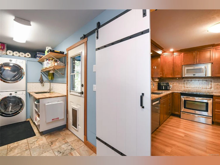 606 Colby Road, Comox, BC, V9M 4H8 - 24