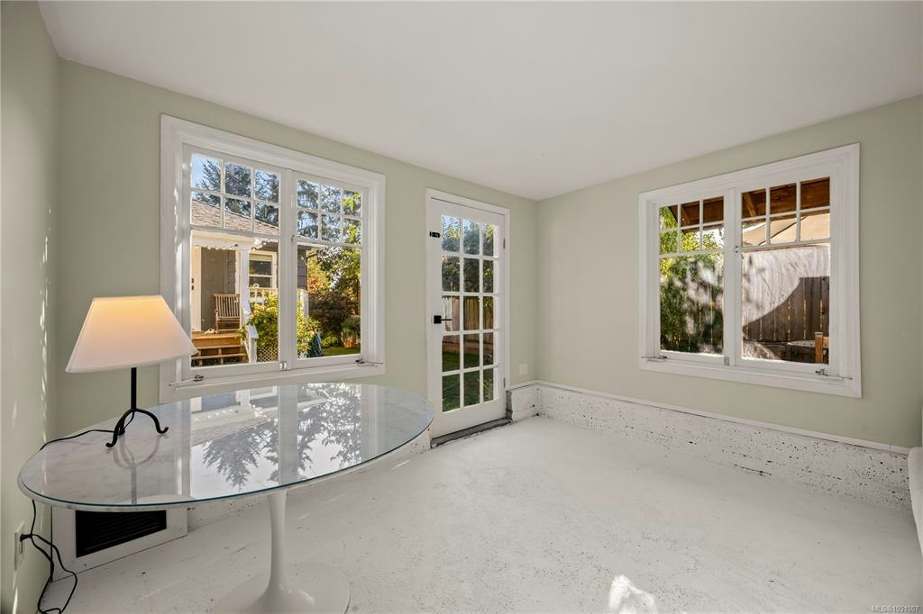 741 Cowper Street, Saanich, BC, V9A 2G1 - 34