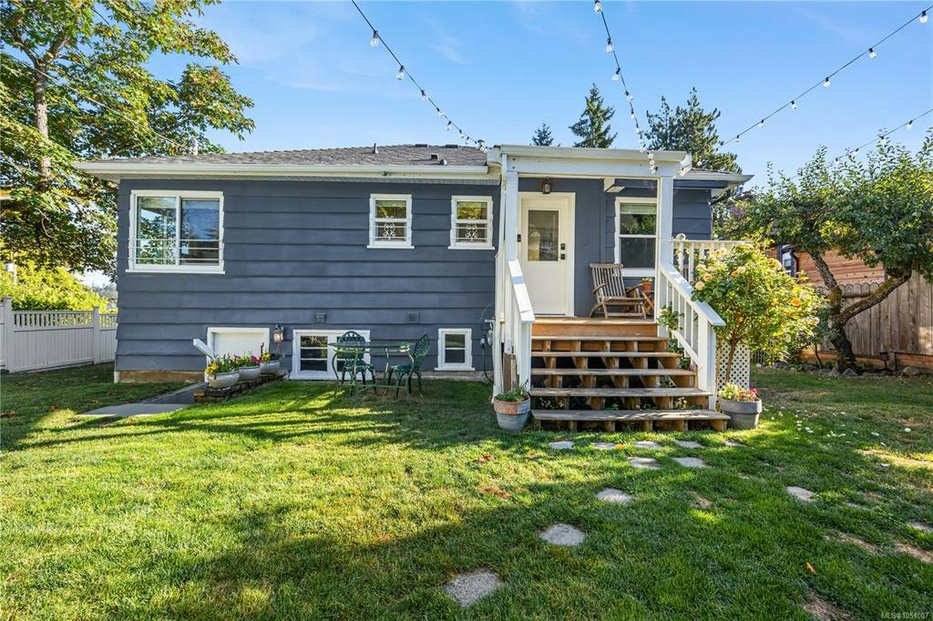 741 Cowper Street, Saanich, BC, V9A 2G1 - 42