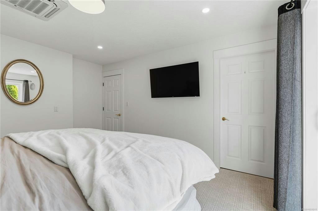 2508 Shakespeare Street, Victoria, BC, V8R 4G5 - 18