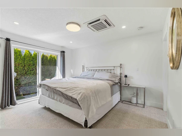 2508 Shakespeare Street, Victoria, BC, V8R 4G5 - 16