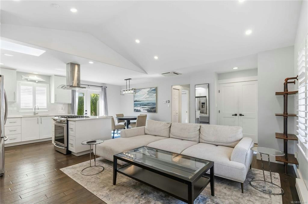 2508 Shakespeare Street, Victoria, BC, V8R 4G5 - 10
