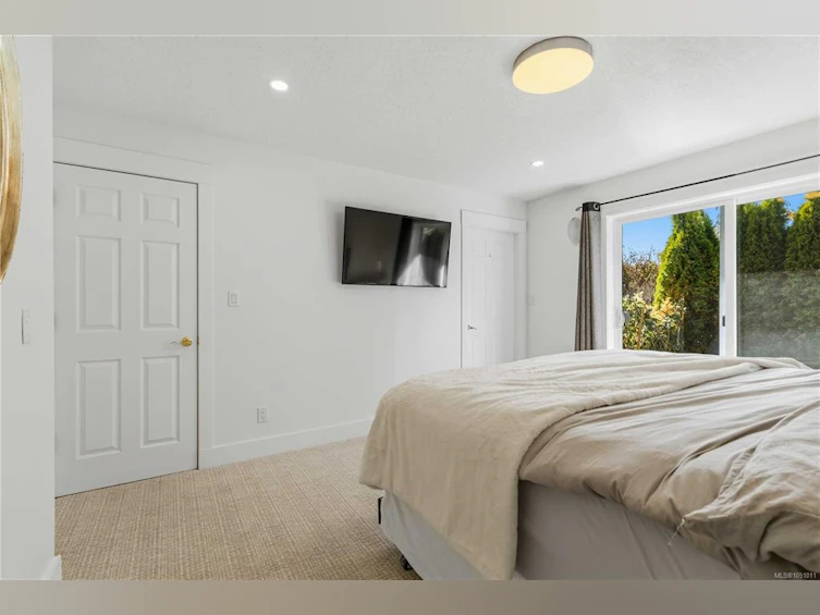 2508 Shakespeare Street, Victoria, BC, V8R 4G5 - 19