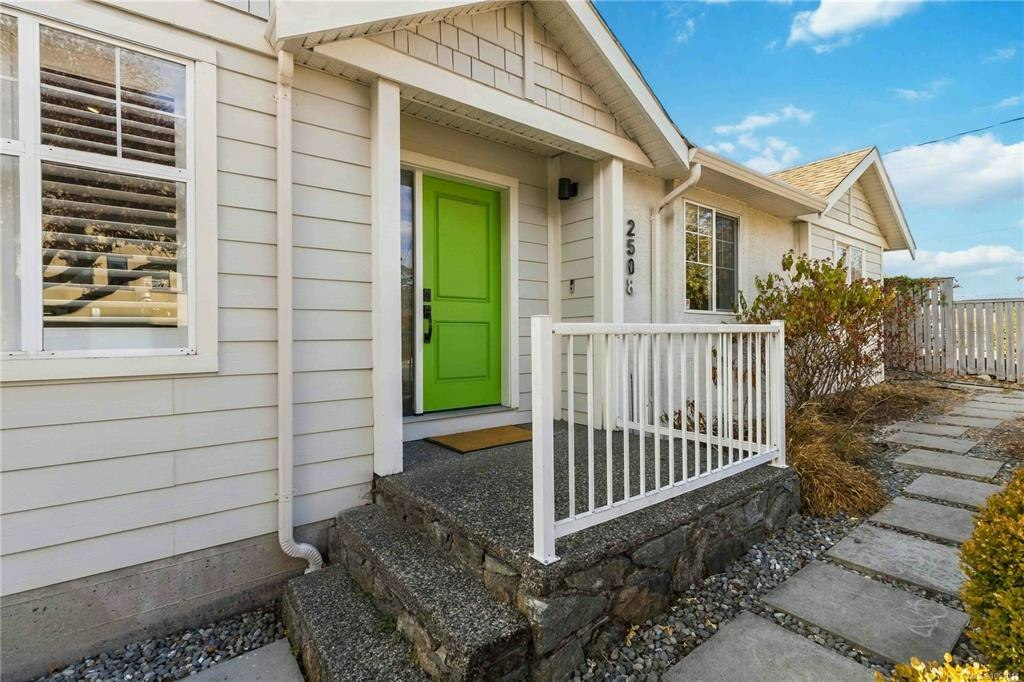 2508 Shakespeare Street, Victoria, BC, V8R 4G5 - 35
