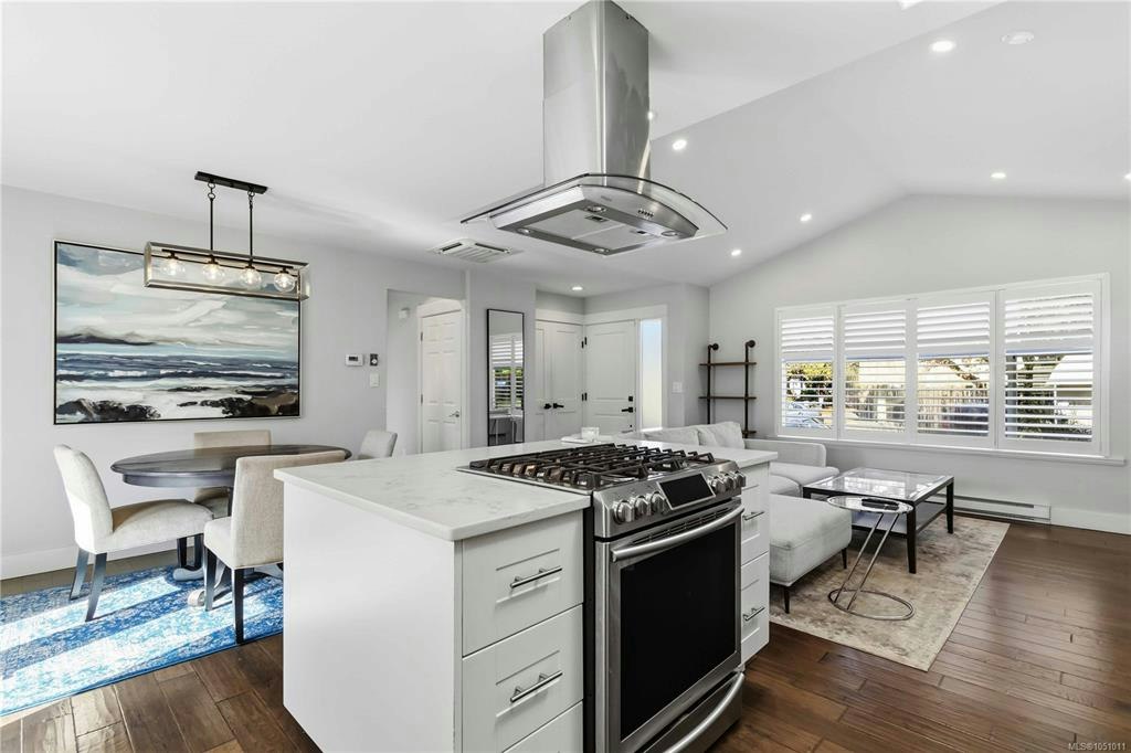2508 Shakespeare Street, Victoria, BC, V8R 4G5 - 13
