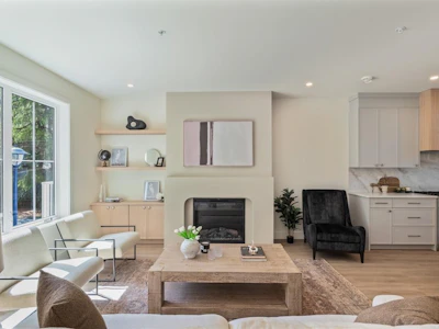 107-2770 Vantilburg Crescent - 2