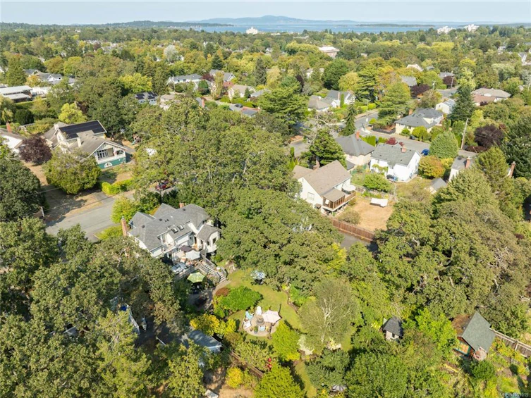 2125 Central Avenue, Oak Bay, BC, V8S 2R4 - 58