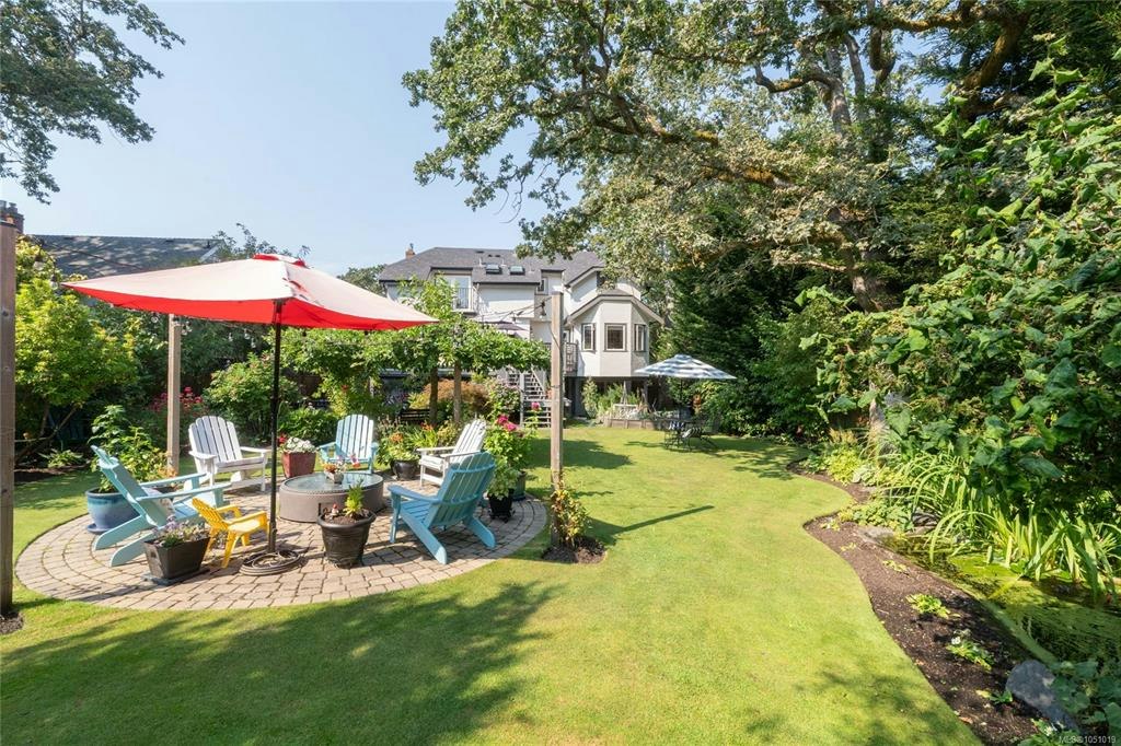 2125 Central Avenue, Oak Bay, BC, V8S 2R4 - 41