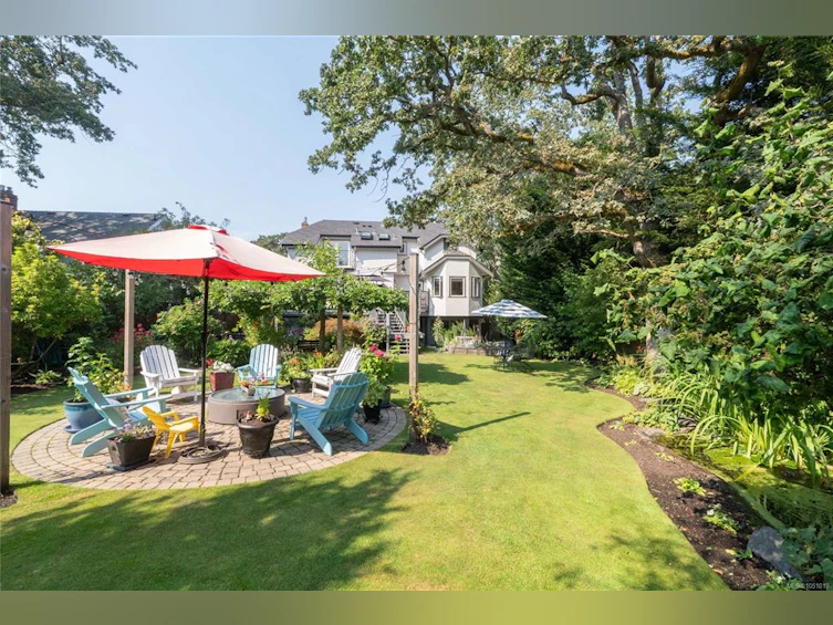 2125 Central Avenue, Oak Bay, BC, V8S 2R4 - 41